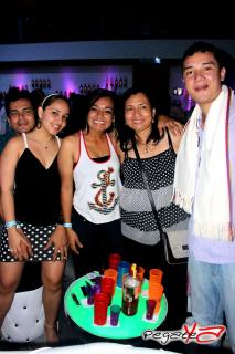 Foto 98 de Junio 22 del 2013 - Luis A. Posada en Living Night Club, Cali