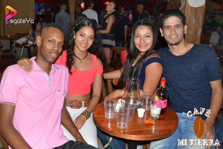 Foto 37 de Cafe Mi Tierra - 3er/4to Fds Abril 2017 en Cafe Mi Tierra, Cali