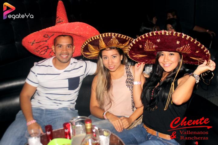 Foto 34 de Chente - Amor & Amistad 2016 en CHENTE Vallenatos y Rancheras, Cali