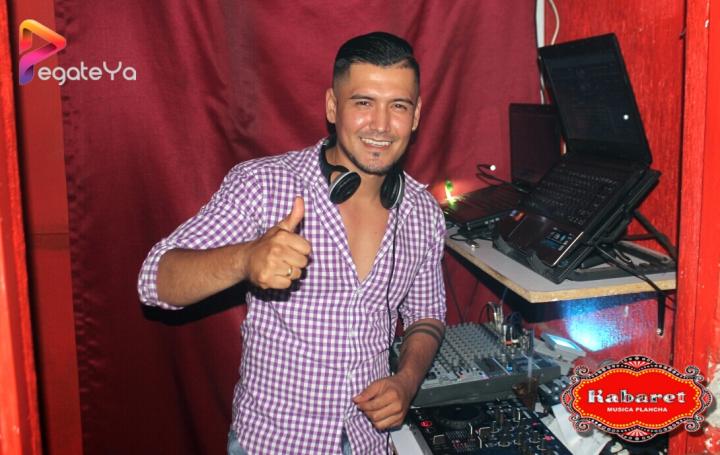Foto 3 de Kabaret Bar - 3er Fds Abril 2016 en Kabaret - Granada, Cali