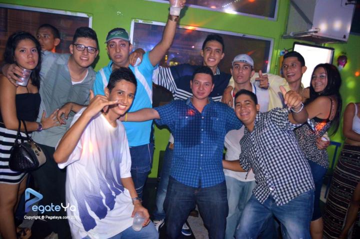 Foto 56 de El manicomio sabado 14 de marzo de 2015 en Discoteca El Manicomio Bucaramanga, Bucaramanga
