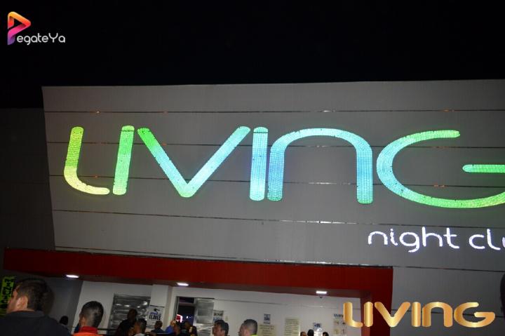 Foto 64 de Living - 1er & 2do Fds Octubre 2016 en Living Night Club, Cali
