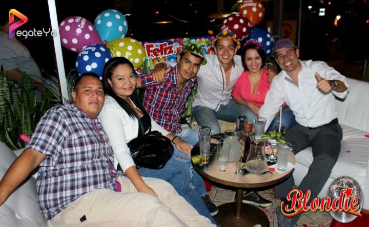 Foto 19 de Blondie - 4to FDS Sept 2015 en Blondie Bar Cali, Cali