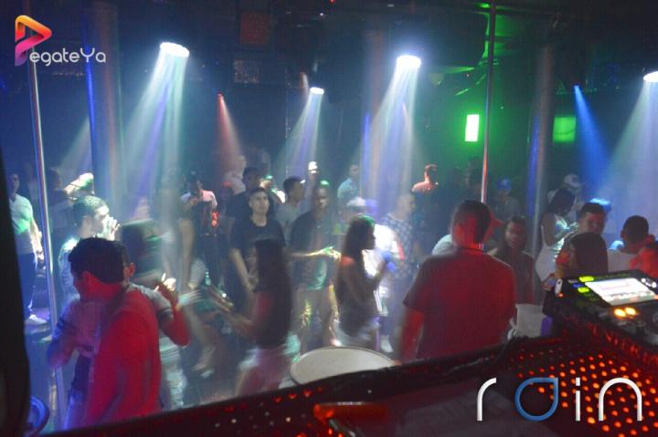 Foto 13 de Rain Clvb - 3ER Fds julio 2016 en Rain CLVB - Cali, Cali