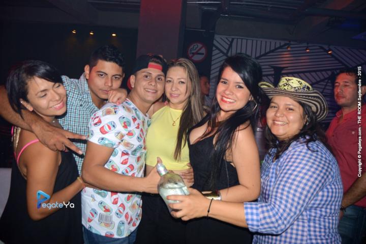 Foto 34 de The Rooms Barrancabermeja en Fiestas Colombia, Medellín