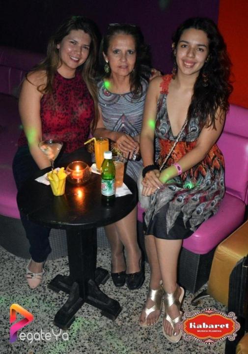 Foto 2 de Kabaret - 4to FDS Julio 2015 en Kabaret - Granada, Cali