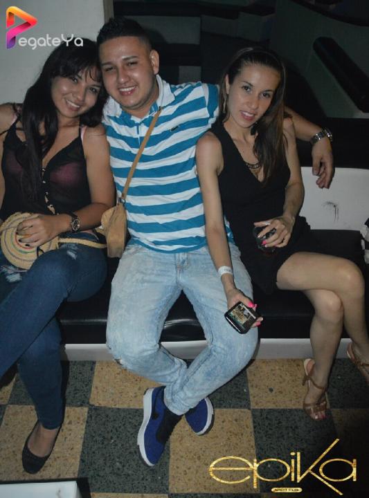 Foto 13 de EPIKA - 4to FDS SEP. 2016 en Epika Night Club, Cali
