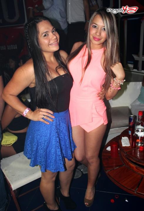 Foto 11 de Lolas Club - Amor y Amistad en Lolas Club Menga Cali, Cali
