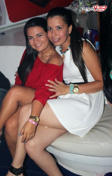Foto 96 de Lolas Club - Amor y Amistad en Lolas Club Menga Cali, Cali