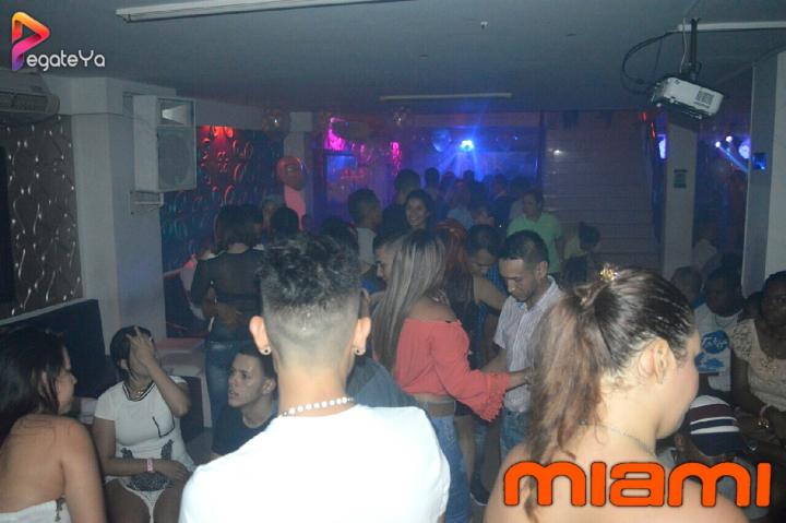 Foto 27 de Miami Bar - 1er Fds Marzo 2017 en Miami Bar Cali, Cali