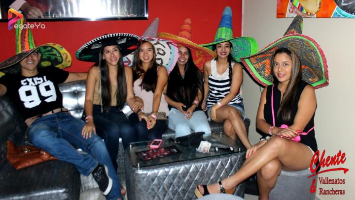 Foto 9 de Chente - 1er FDS Julio 2015 en CHENTE Vallenatos y Rancheras, Cali