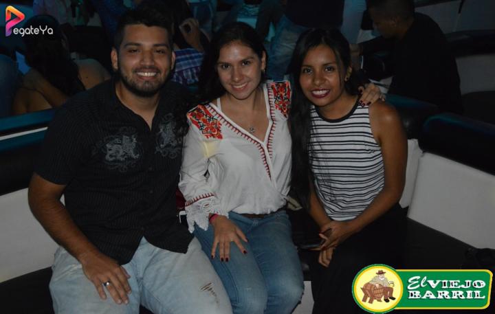 Foto 38 de El Viejo Barril de la Sexta - 01.08.17 en El Viejo Barril de la Sexta, Cali