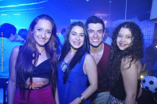 Foto 120 de Bar BLING 12 de abril de 2014 en Bar Bling Bucaramanga, Bucaramanga
