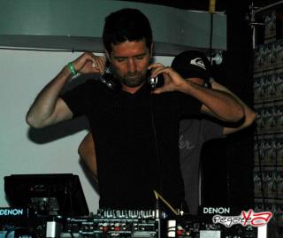 Foto 32 de Alkilados - Oct 26 en Black Jack Food & Drinks