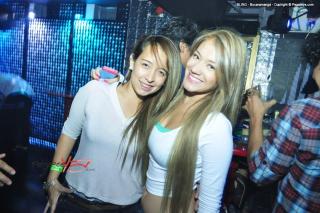 Foto 70 de Discoteca Bling- 24 y 25 enero 2014 en Bar Bling Bucaramanga, Bucaramanga