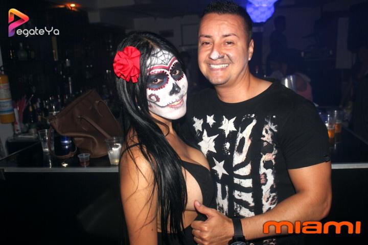 Foto 5 de Miami - Halloween 2015 en Miami Bar Cali, Cali