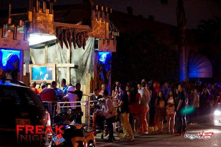 Foto 364 de Lolas - Halloween 2014 en Lolas Club Menga Cali, Cali