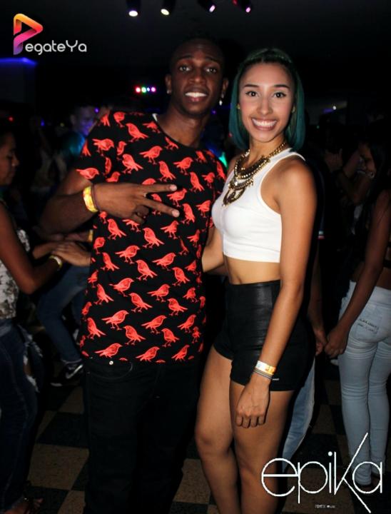 Foto 41 de Epika - Amor y Amistad 2015 en Epika Night Club, Cali