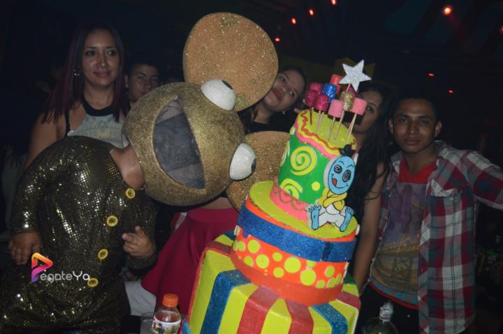 Foto 33 de El Manicomio sábado 27 de junio 2015 en Discoteca El Manicomio Bucaramanga, Bucaramanga
