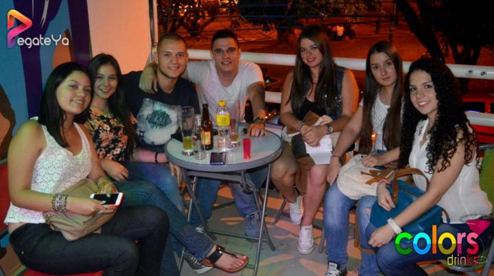Foto 17 de Colors - 4to FDS SPT 2015 en Colors Drinks