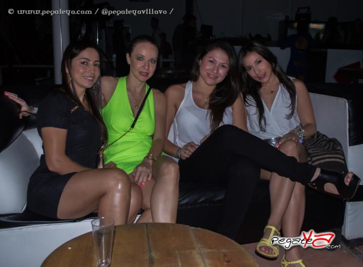Foto 55 de Luxury Night en Discoteca Luxury Medellin, Medellín
