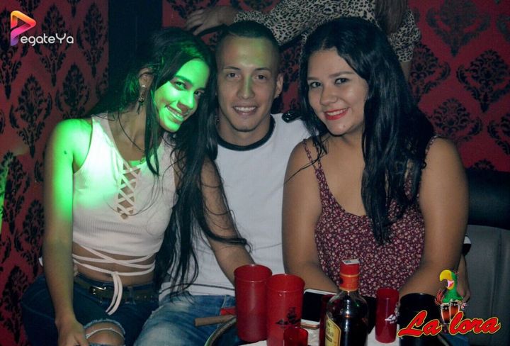 Foto 44 de La Lora - 1er / 2do Fds Sept. 2017 en La Lora Bar, Cali