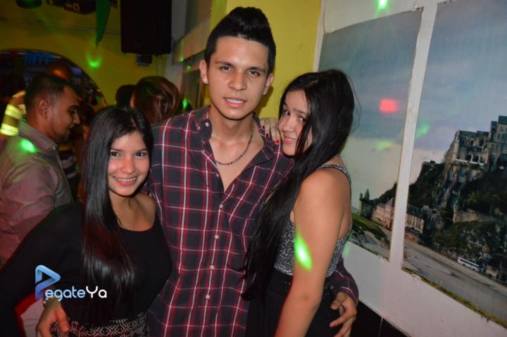 Foto 34 de Discoteca New York 28 de febrero de 2015 en Discoteca New York Bucaramanga, Bucaramanga