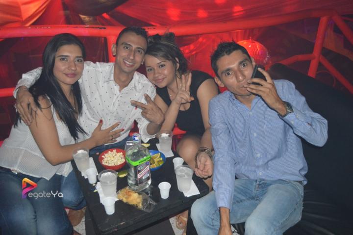 Foto 26 de El Manicomio sábado 28 de marzo 2015 en Discoteca El Manicomio Bucaramanga, Bucaramanga