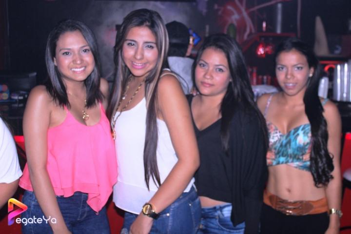 Foto 5 de Ampm Bar - 4to FDS Marzoo 2015 en Am / PM Bar - Cali, Cali