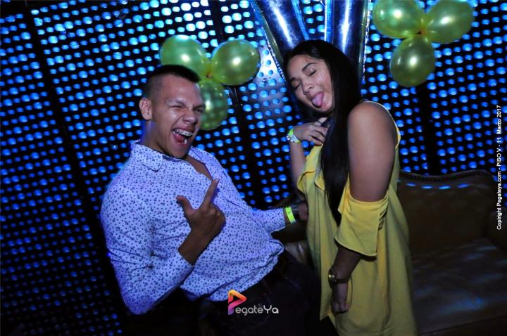 Foto 40 de Piso V - Sabado 11 de marzo de 2017 en Bar Piso V Bucaramanga, Bucaramanga