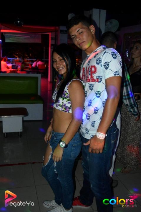 Foto 8 de Colors Dinks - 2do FDS Julio 2015 en Colors Drinks