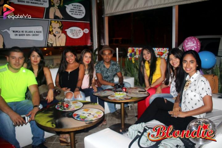 Foto 24 de Blondie - 3er Fds Mayo 2016 en Blondie Bar Cali, Cali