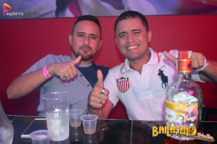 Foto 18 de Bailatino - 1er Fds Abril 2017 en Bailatino - Bar, Cali