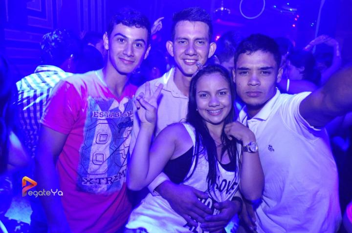 Foto 36 de El Manicomio sábado 09 de mayo 2015 en Discoteca El Manicomio Bucaramanga, Bucaramanga