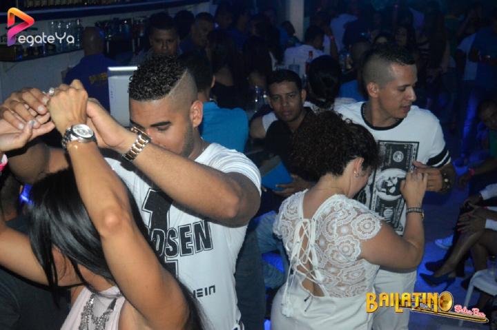 Foto 61 de Bailatino - AMOR & AMISTAD 2016 en Bailatino - Bar, Cali