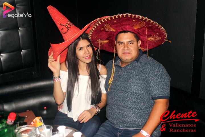Foto 35 de Chente - Amor & Amistad 2016 en CHENTE Vallenatos y Rancheras, Cali