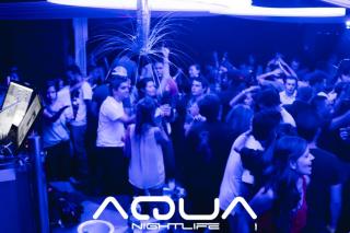 Foto 100 de Fotos Aqua Discoteca Medellin 2 nov 2012 en Discoteca Aqua Medellin, Medellín