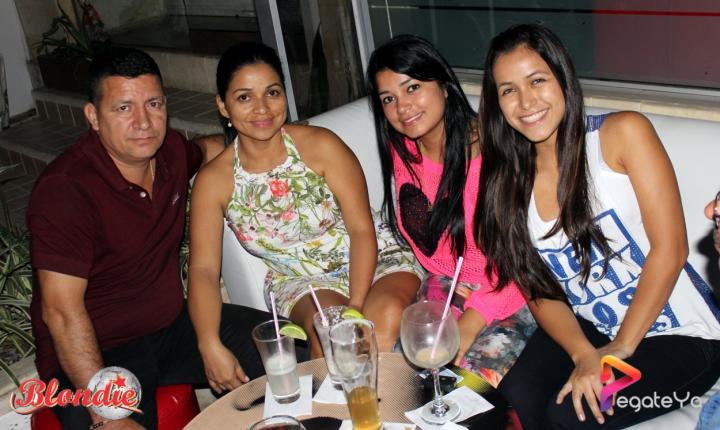 Foto 15 de Blondie - 4to FDS Marzo 2015 en Blondie Bar Cali, Cali