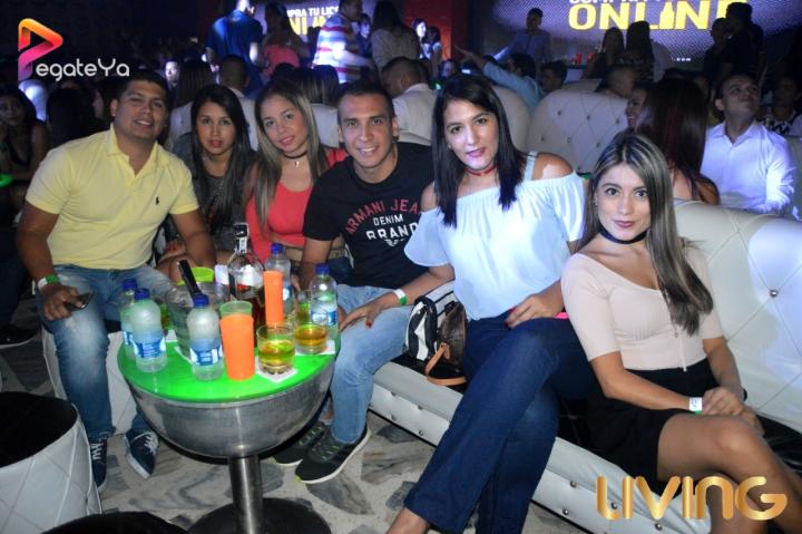 Foto 76 de Living - 3er & 4To Fds Octubre 2016 en Living Night Club, Cali