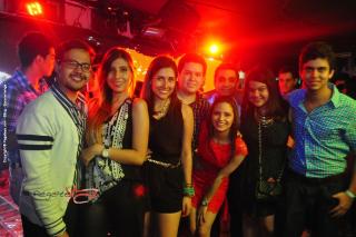 Foto 36 de Bar BLING 12 de abril de 2014 en Bar Bling Bucaramanga, Bucaramanga