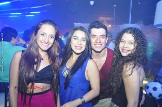 Foto 121 de Bar BLING 12 de abril de 2014 en Bar Bling Bucaramanga, Bucaramanga