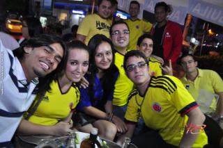Foto 17 de Partido Colombia vs Ecuador en La Sala Club, Bucaramanga