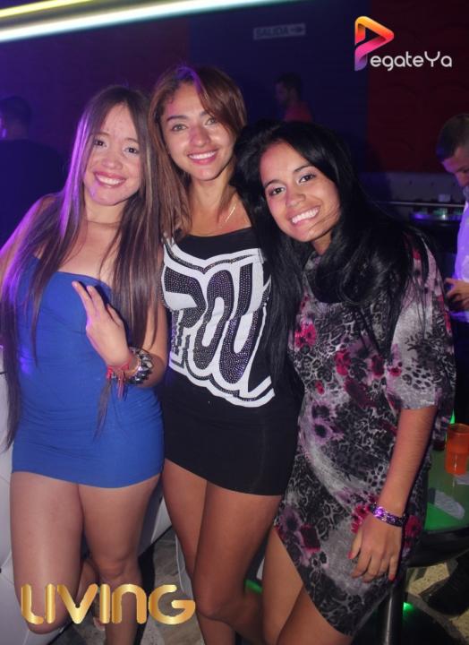 Foto 3 de Living - Enero 16 del 2015 en Living Night Club, Cali