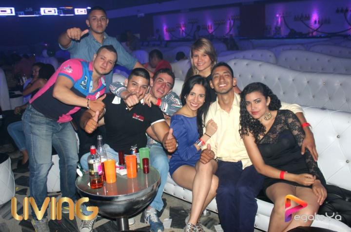 Foto 37 de Living - Enero 17 y 24 del 2015 en Living Night Club, Cali