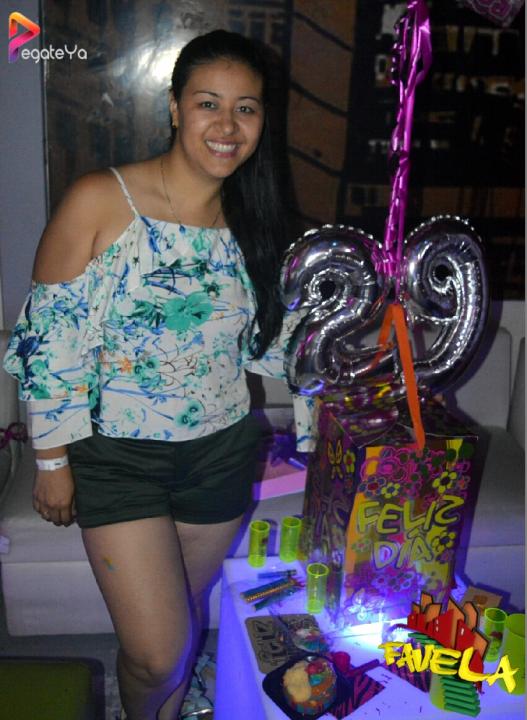 Foto 20 de Favela Club - 3er Fds Mayo 2017 en Favela Club Menga, Cali