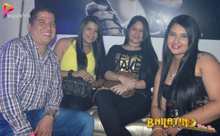 Foto 24 de Bailatino - 4to Fds Mayo 2017 en Bailatino - Bar, Cali