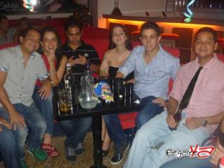 Foto 23 de Marzo 31 del 2012 en Zalez Bar Karaoke Cali, Cali