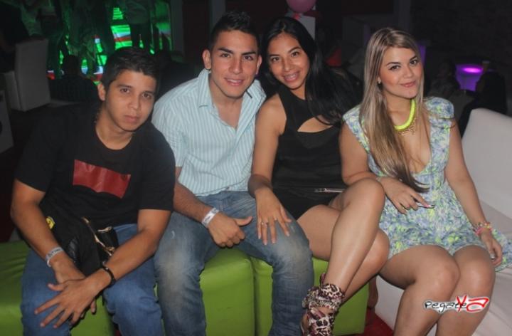 Foto 13 de Favela - 4to FDS Nov 2014 en Favela Club Menga, Cali