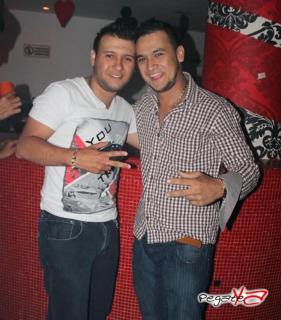 Foto 46 de Noviembre 30 del 2013 en Babel / Barra Libre Cali, Cali