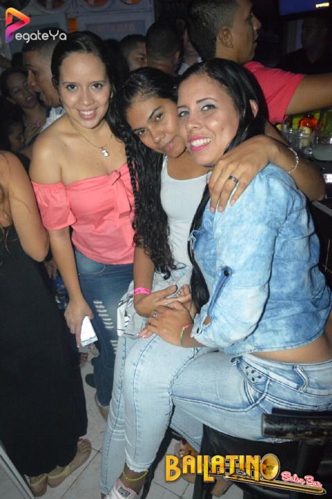 Foto 15 de Bailatino - 1er & 2do Fds Oct 2016 en Bailatino - Bar, Cali
